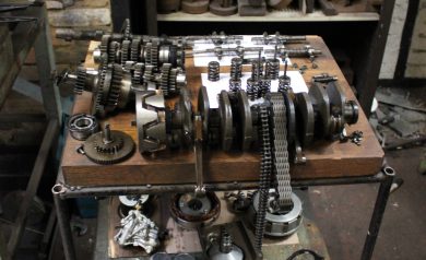 Rebuilding A Honda CB400