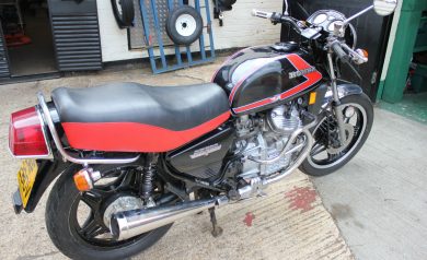 refurbishing A Honda CX 500