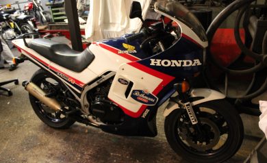 Honda VF 500 F2