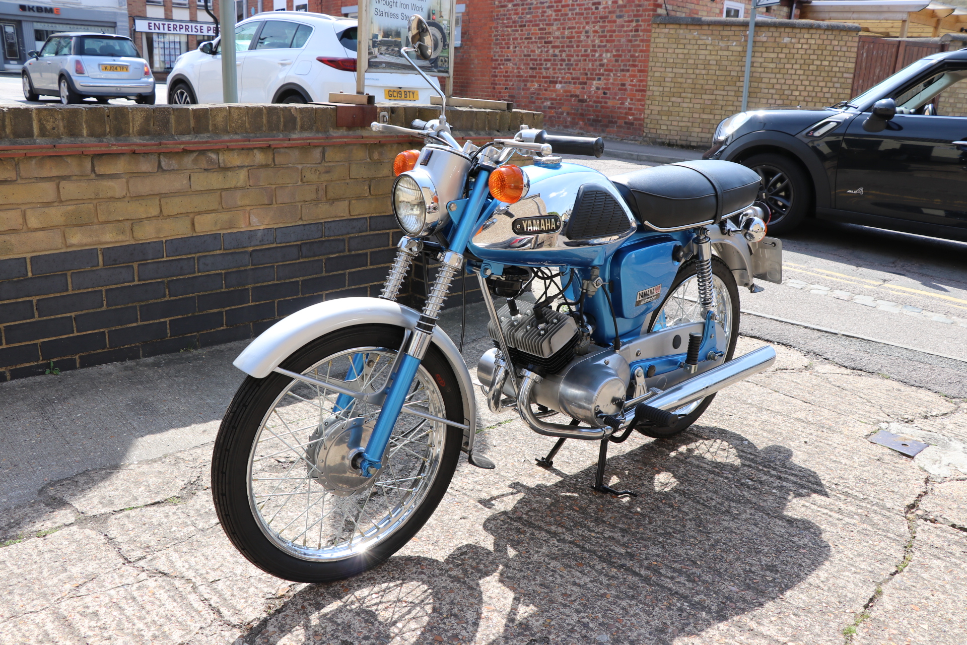 Yamaha 100 YL1