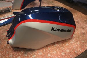 Kawasaki GPZ900R Restoration